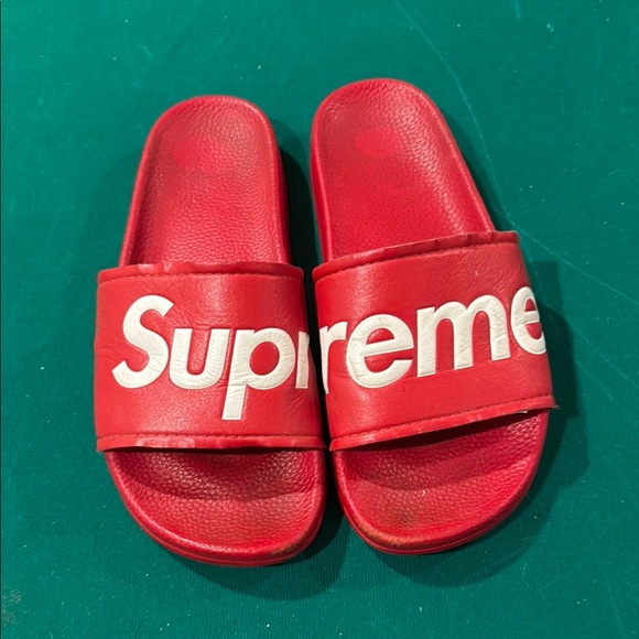 Supreme Sandals Size 7